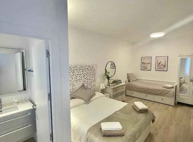 Azkuna Centro Ebi01832 *